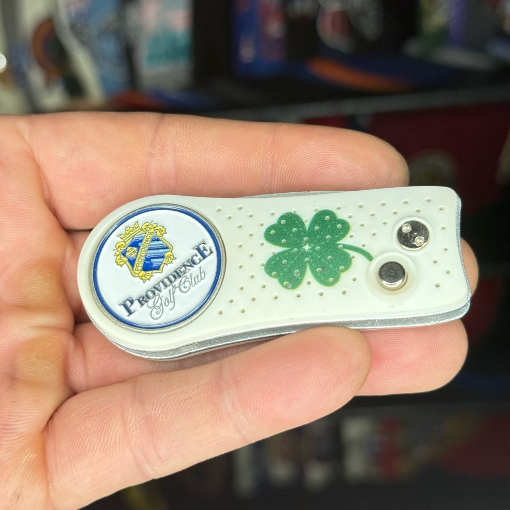 Providence Golf Club Lucky Divot Tool With Ball Marker Set